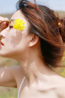 小姨母在线